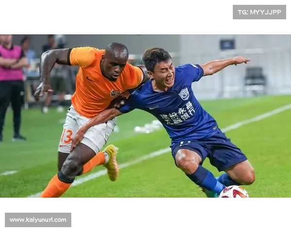 2025赛季武汉三镇、青岛海牛同积25分，惊险保级